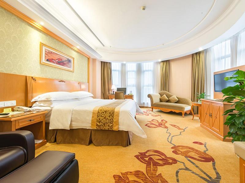 Vienna Hotel Shenzhen View Lake Park Ngoại thất bức ảnh