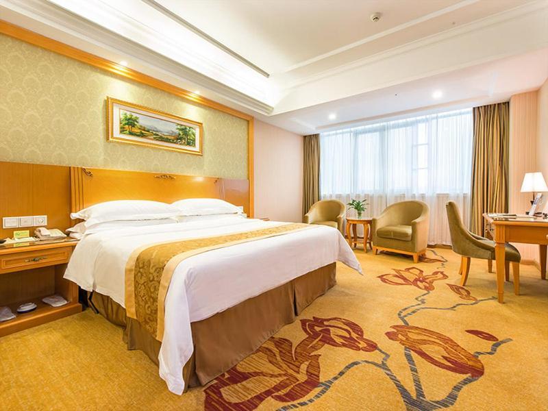 Vienna Hotel Shenzhen View Lake Park Ngoại thất bức ảnh